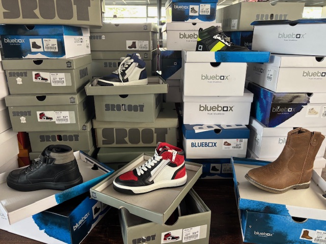 De schoenen zijn binnen!